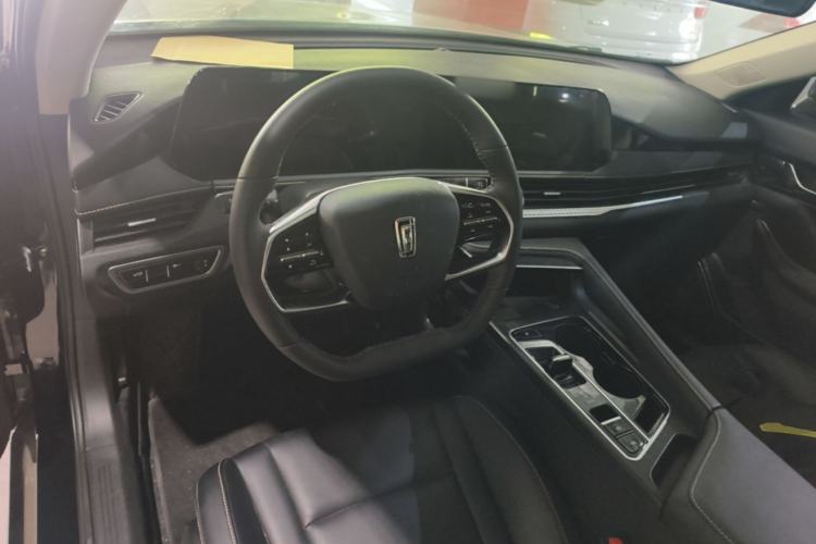 Used Bestune B70 2025 Dragon Edition 1.5T Enjoyment Model Center Console
