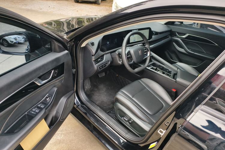 Used Bestune B70 2025 Dragon Edition 1.5T Enjoyment Model Driver Seat