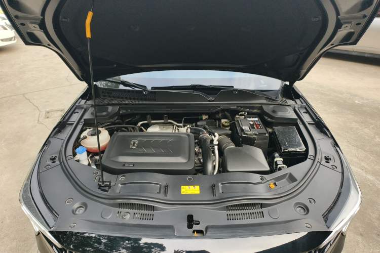 Used Bestune B70 2025 Dragon Edition 1.5T Enjoyment Model Engine Bay