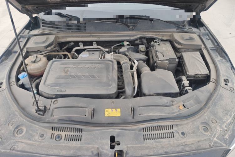 Used Bestune B70 2025 Dragon Edition 1.5T Enjoyment Model Engine Bay