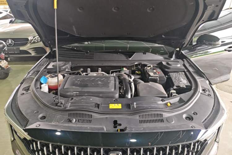 Used Bestune B70 2025 Dragon Edition 1.5T Enjoyment Model Engine Bay