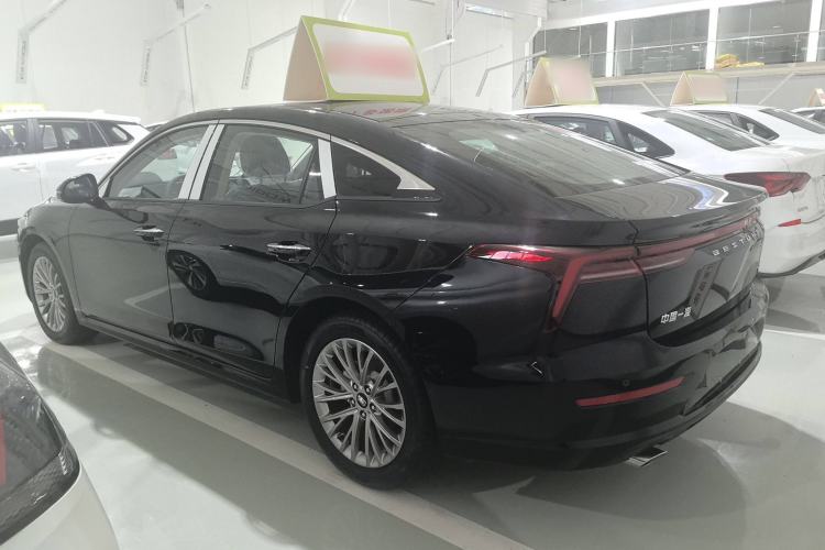 Used Bestune B70 2025 Dragon Edition 1.5T Enjoyment Model Exterior 5