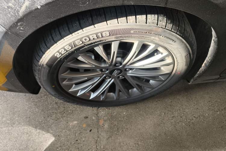 Used Bestune B70 2025 Dragon Edition 1.5T Enjoyment Model Exterior 7