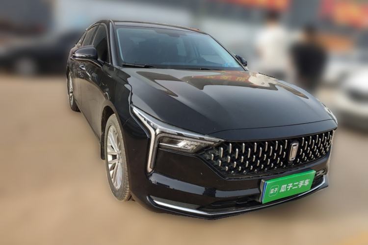 Used Bestune B70 2025 Dragon Edition 1.5T Quality Enjoyment Model Front Right 45 Deg