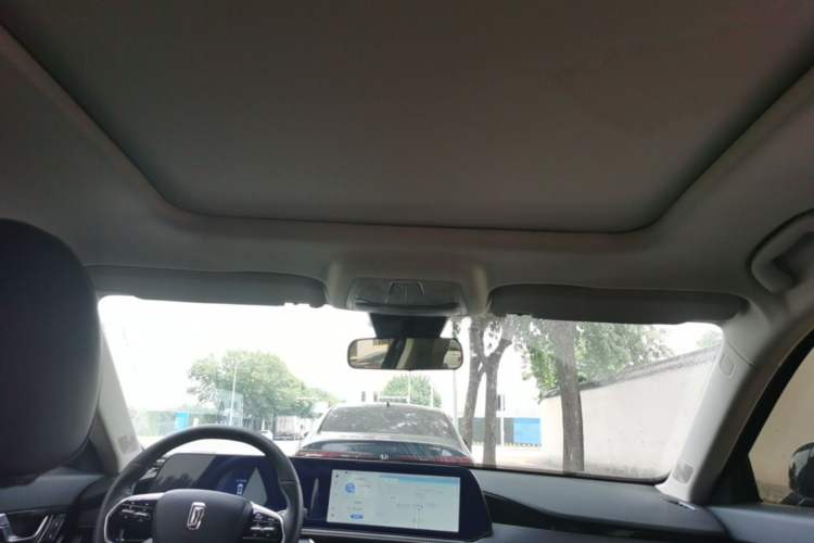 Used Bestune B70 2025 Dragon Edition 1.5T Enjoyment Model Headliner