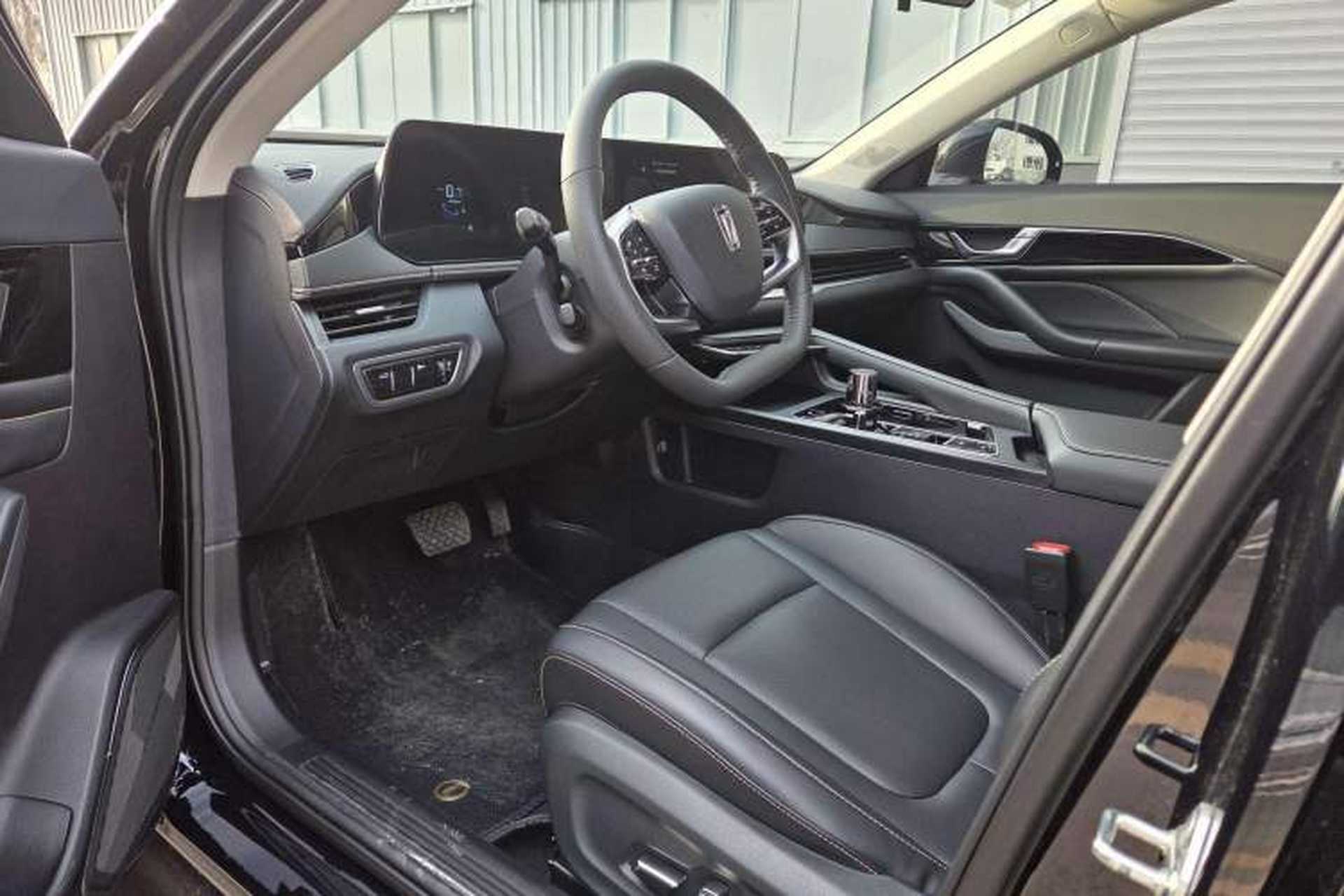 Used Bestune B70 2025 Dragon Edition 1.5T Enjoyment Model Interior 2