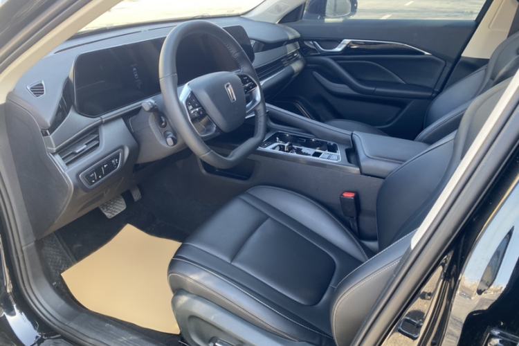 Used Bestune B70 2025 Dragon Edition 1.5T Comfort Model Interior 3
