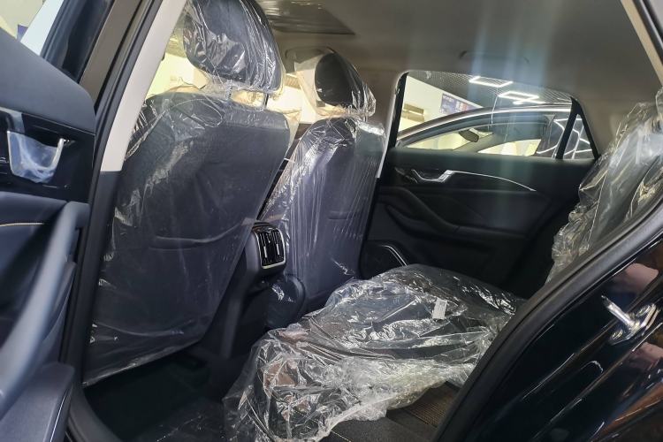Used Bestune B70 2025 Dragon Edition 1.5T Quality Enjoyment Model Interior 6