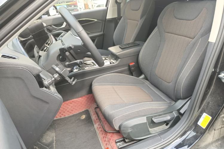 Used Bestune B70 2025 Dragon Edition 1.5T Quality Enjoyment Model Left Front Seat