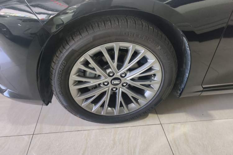 Used Bestune B70 2025 Dragon Edition 1.5T Enjoyment Model Left Front Wheel Hub