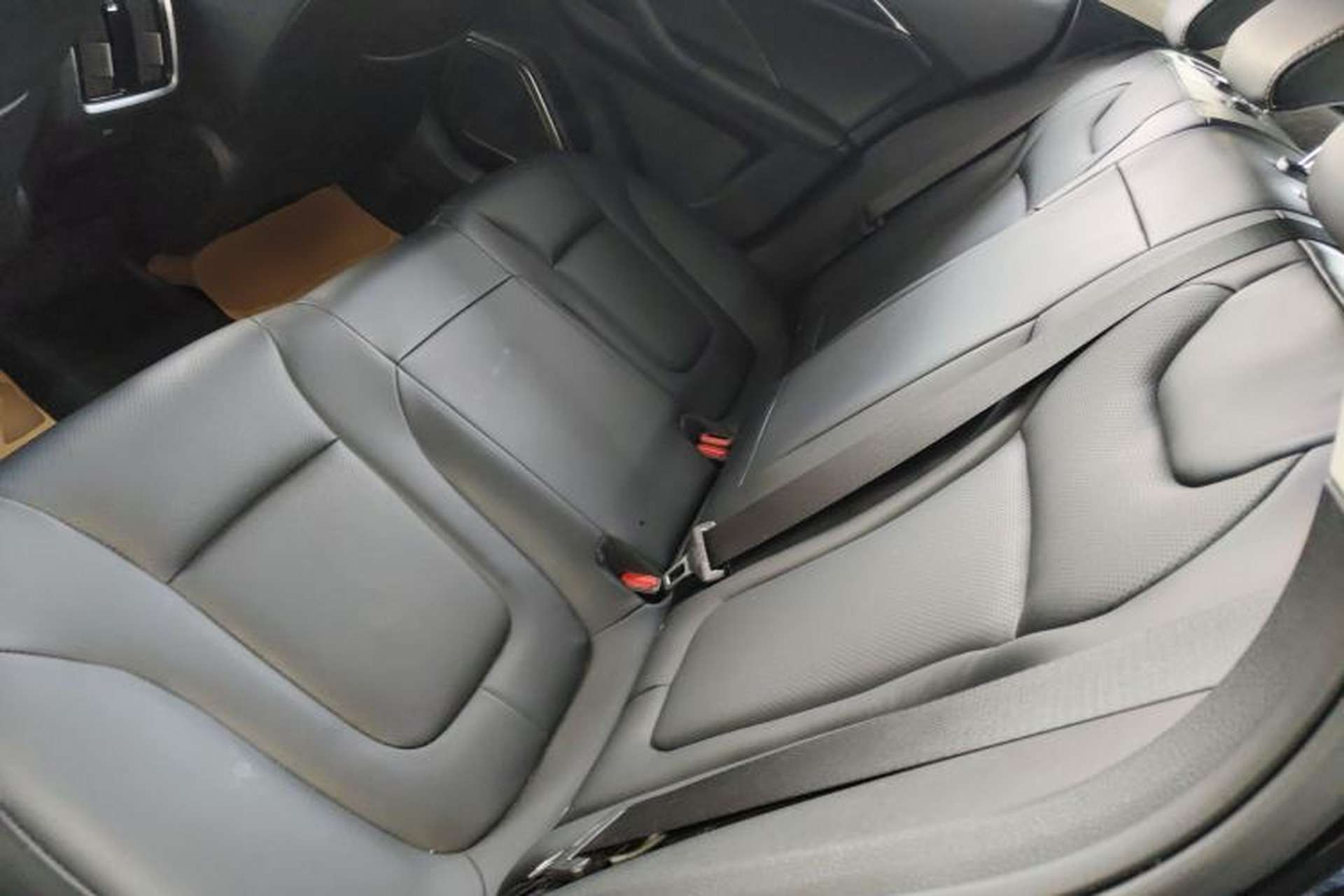 Used Bestune B70 2025 Dragon Edition 1.5T Enjoyment Model Left Rear Seat