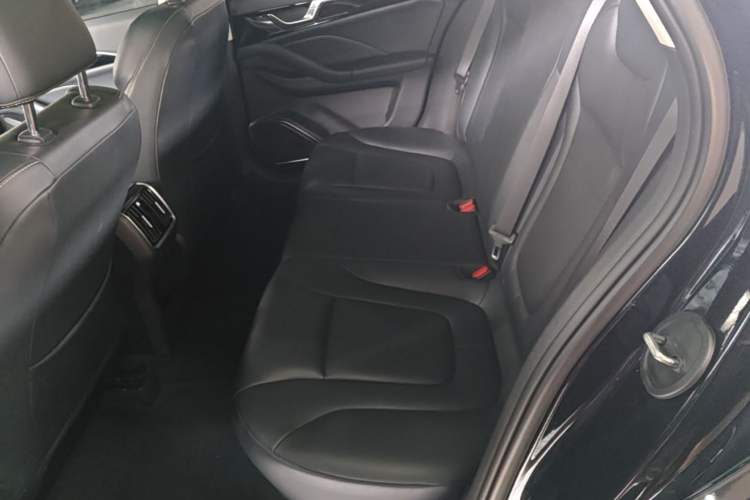 Used Bestune B70 2025 Dragon Edition 1.5T Enjoyment Model Left Rear Seat