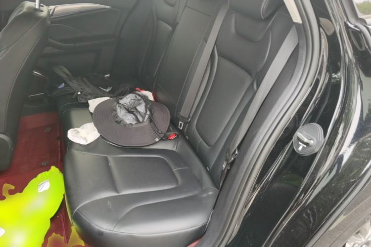 Used Bestune B70 2025 Dragon Edition 1.5T Enjoyment Model Left Rear Seat