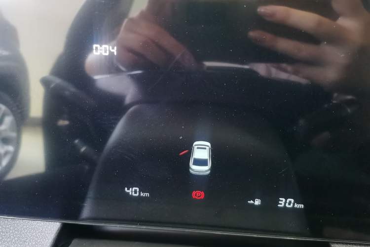 Used Bestune B70 2025 Dragon Edition 1.5T Quality Enjoyment Model Odometer Close Up