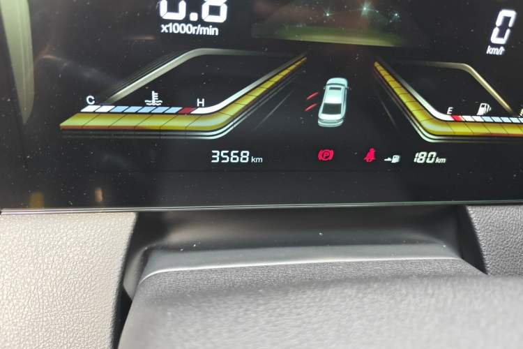 Used Bestune B70 2025 Dragon Edition 1.5T Quality Enjoyment Model Odometer Close Up