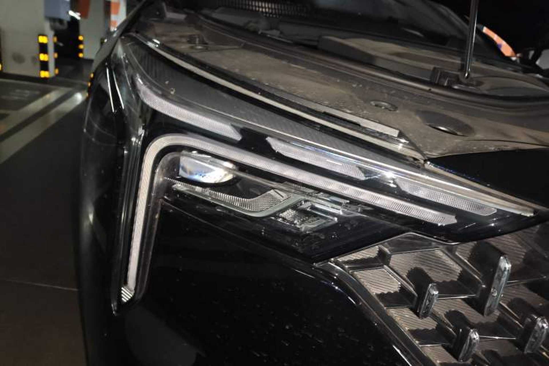 Used Bestune B70 2025 Dragon Edition 1.5T Enjoyment Model Right Front Headlight