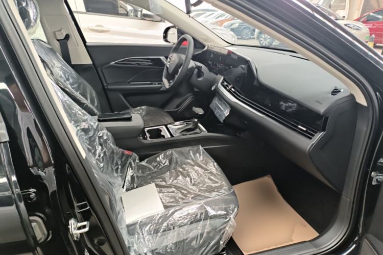 Used Bestune B70 2025 Dragon Edition 1.5T Quality Enjoyment Model Right Front Seat
