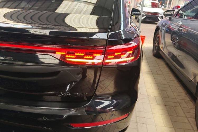 Used Bestune B70 2025 Dragon Edition 1.5T Black Knight Right Rear Taillight