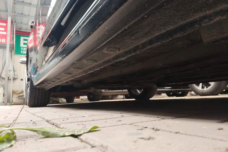 Used Bestune B70 2025 Dragon Edition 1.5T Black Knight Right Side Sill
