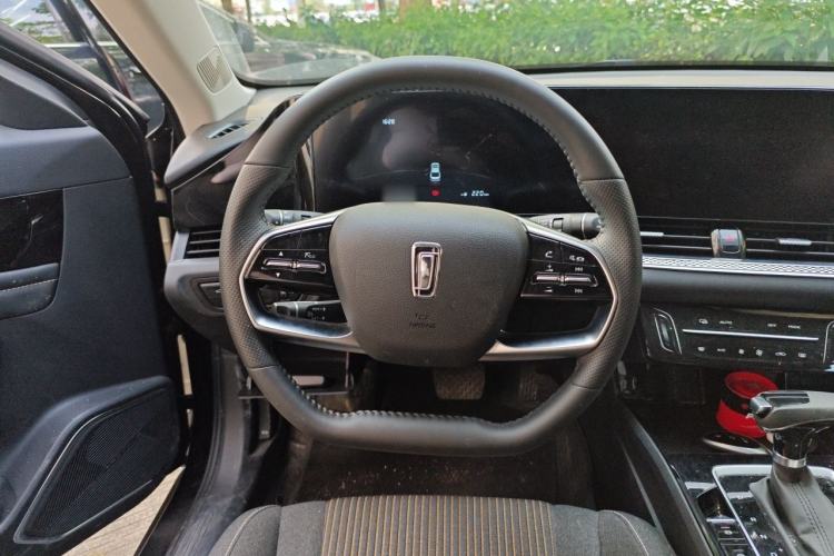 Used Bestune B70 2025 Dragon Edition 1.5T Quality Enjoyment Model Steering Wheel