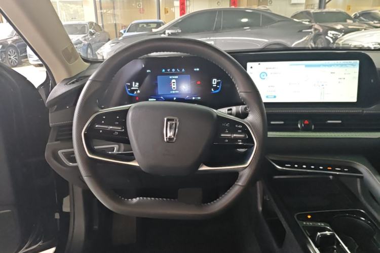 Used Bestune B70 2025 Dragon Edition 1.5T Enjoyment Model Steering Wheel