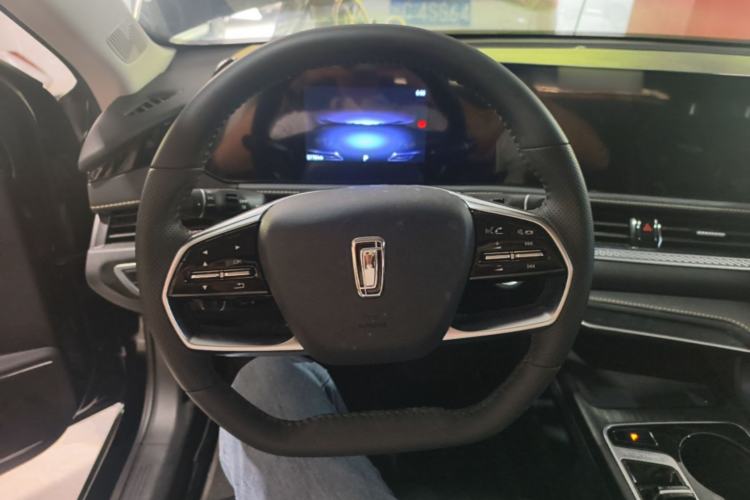 Used Bestune B70 2025 Dragon Edition 1.5T Enjoyment Model Steering Wheel