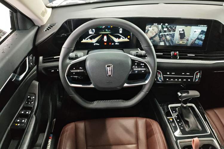 Used Bestune B70 2025 Dragon Edition 1.5T Quality Enjoyment Model Steering Wheel