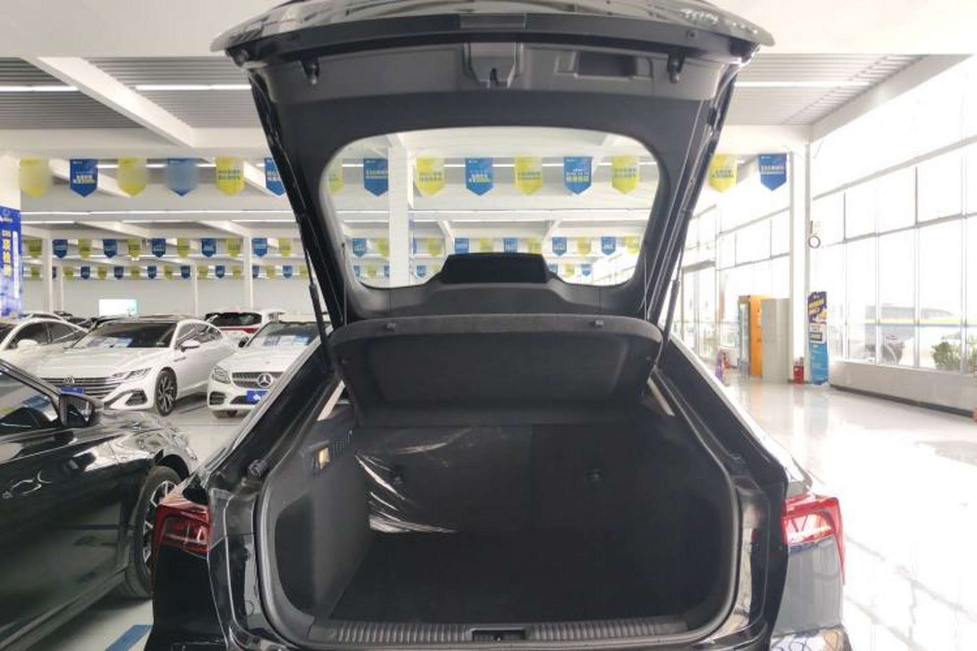 Used Bestune B70 2025 Dragon Edition 1.5T Enjoyment Model Trunk