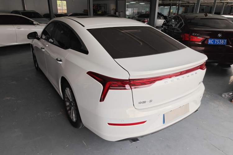 Used Bestune B70 2025 Dragon Edition 1.5T Enjoyment Model Exterior 2