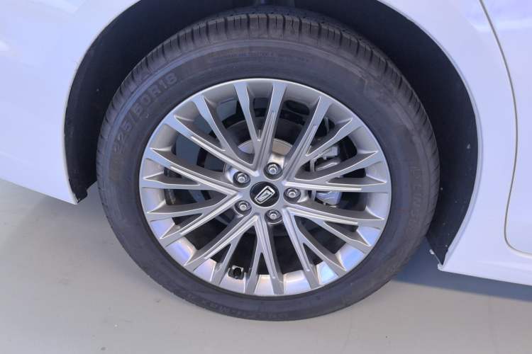 Used Bestune B70 2025 Dragon Edition 1.5T Quality Enjoyment Model Exterior 8
