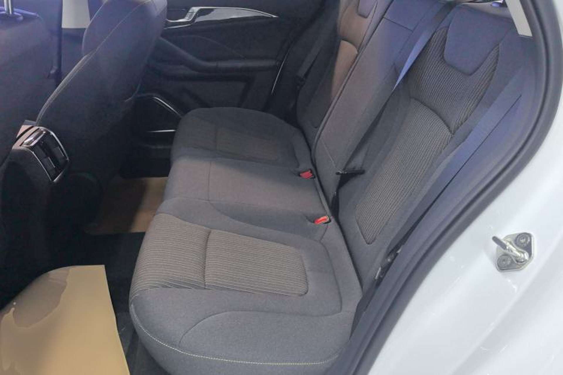 Used Bestune B70 2025 Dragon Edition 1.5T Quality Enjoyment Model Interior 4