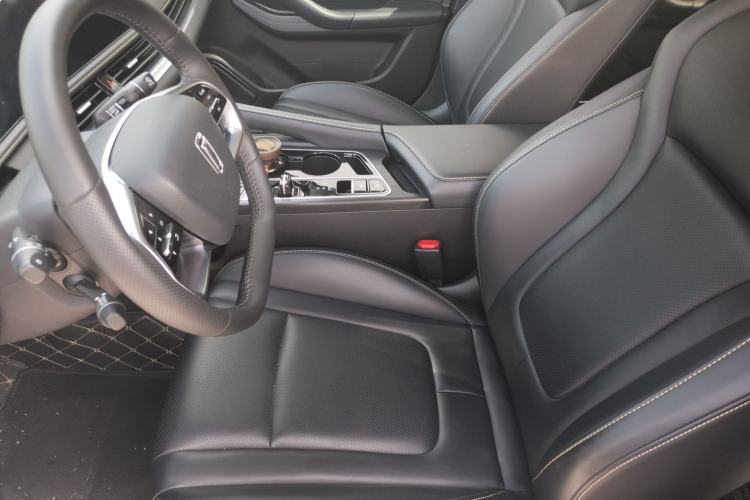 Used Bestune B70 2025 Dragon Edition 1.5T Enjoyment Model Left Front Seat