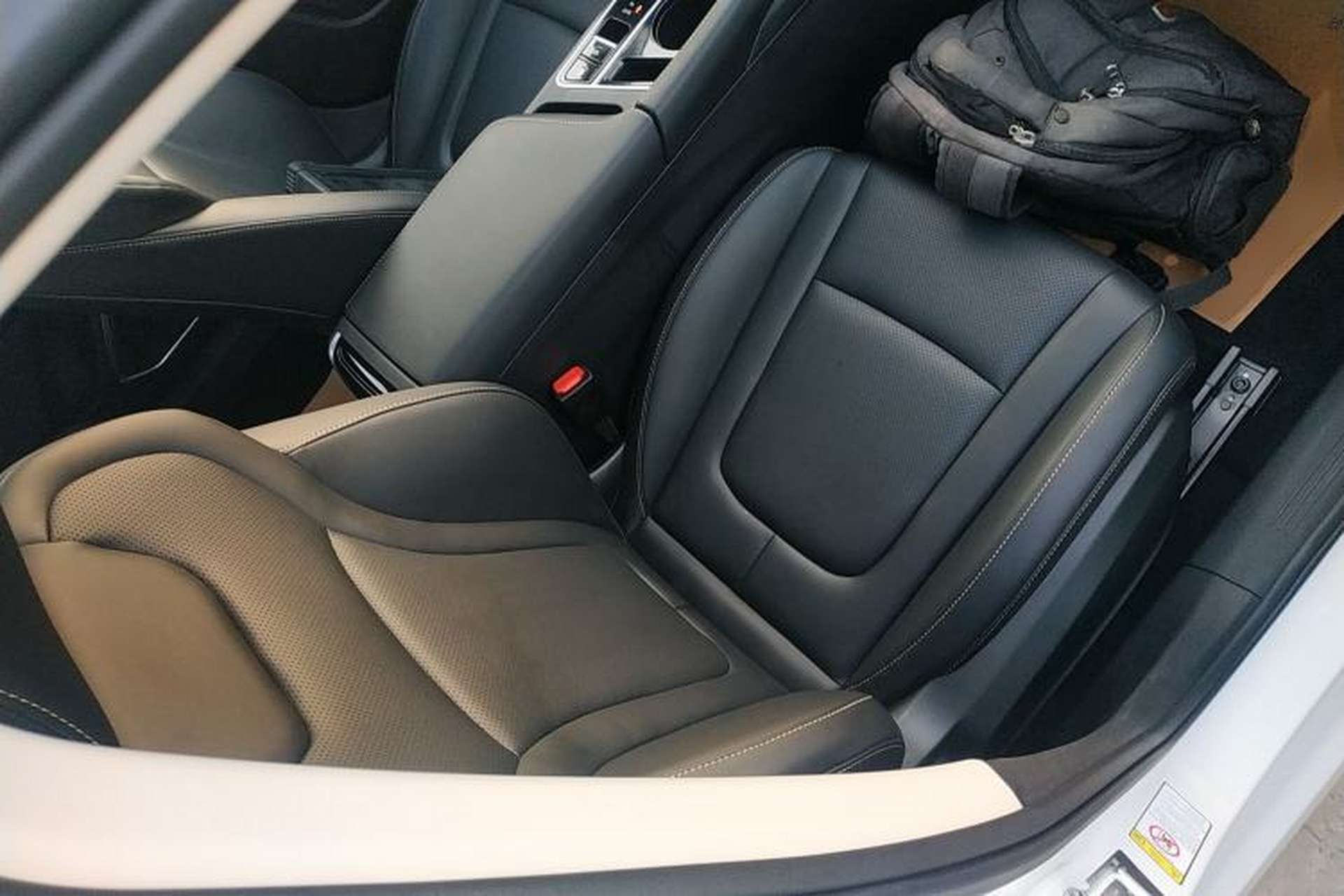 Used Bestune B70 2025 Dragon Edition 1.5T Enjoyment Model Right Front Seat