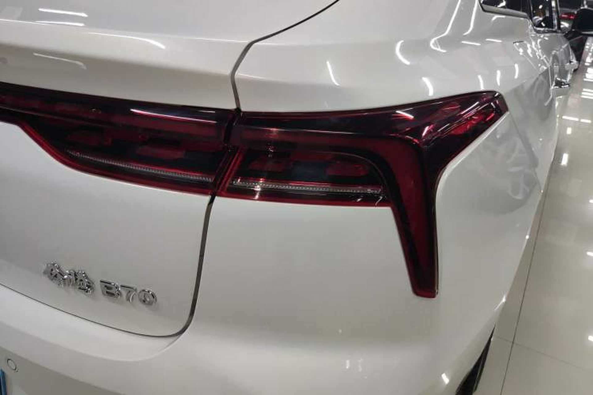 Used Bestune B70 2025 Dragon Edition 1.5T Enjoyment Model Right Rear Taillight