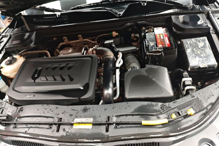 Used Bestune B70S 2022 1.5T Smart Trend Leader Engine Bay