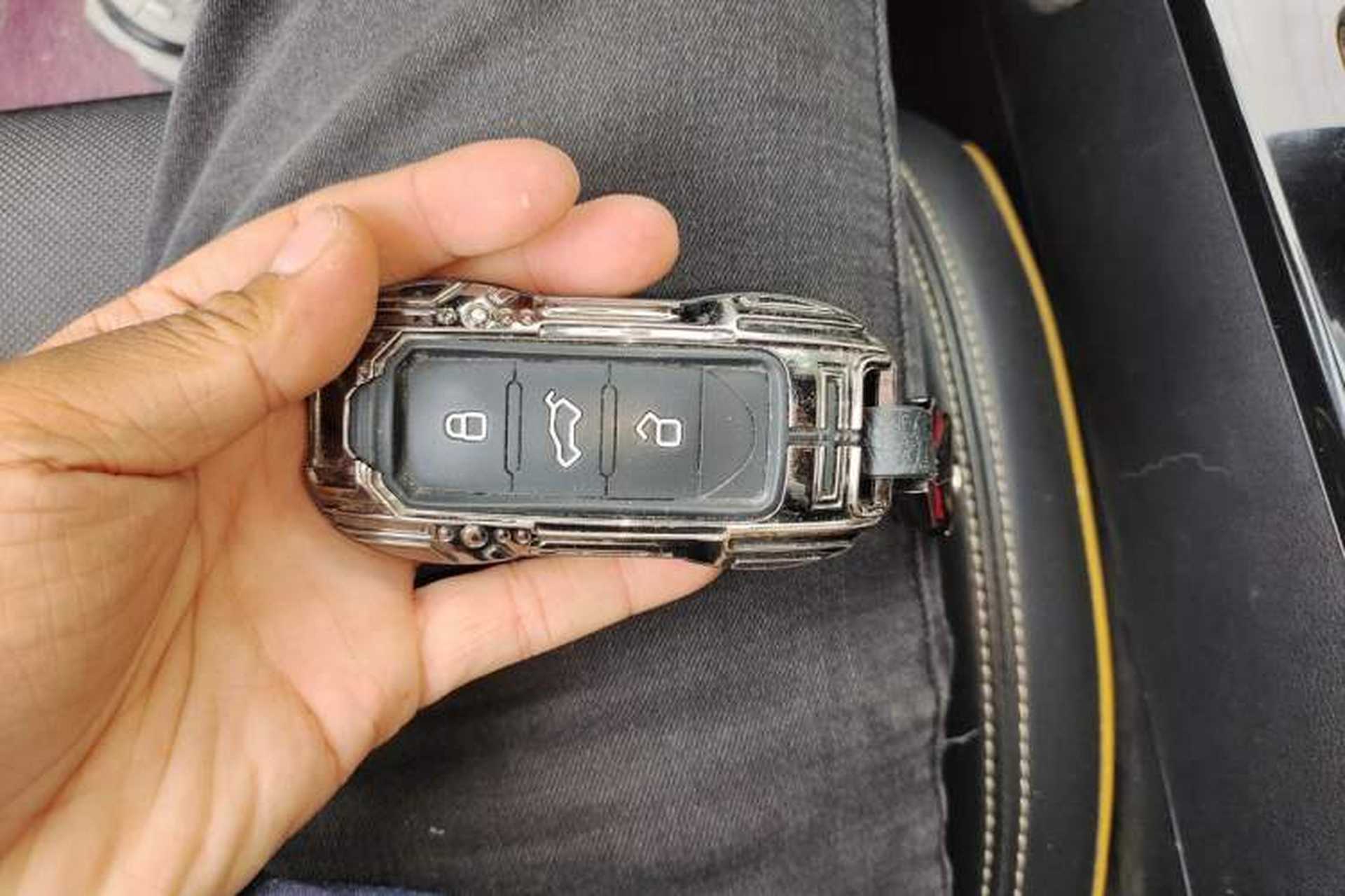 Used Bestune B70S 2022 2.0T Smart Trend Leader Vehicle Key