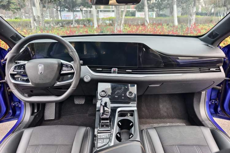 Used Bestune B70S 2022 1.5T Smart Trend Leader Interior 3