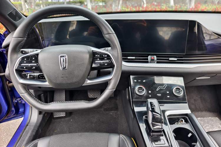 Used Bestune B70S 2022 1.5T Smart Trend Leader Interior 4