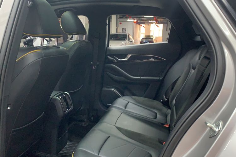 Used Bestune B70S 2022 2.0T War God King Interior 3