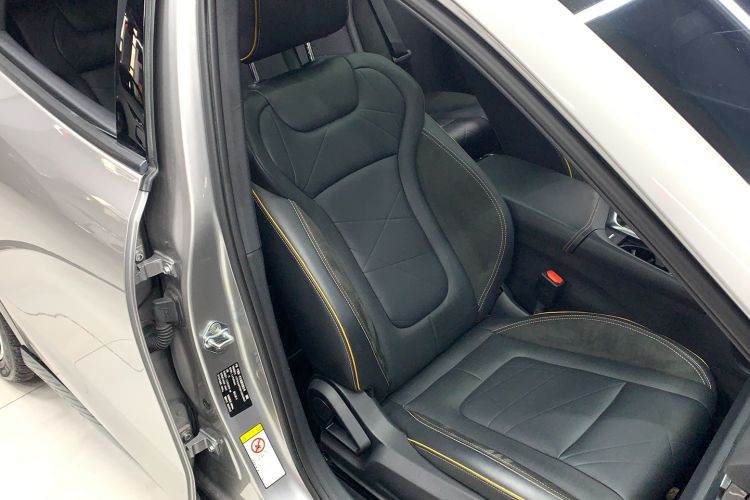 Used Bestune B70S 2022 2.0T War God King Right Front Seat
