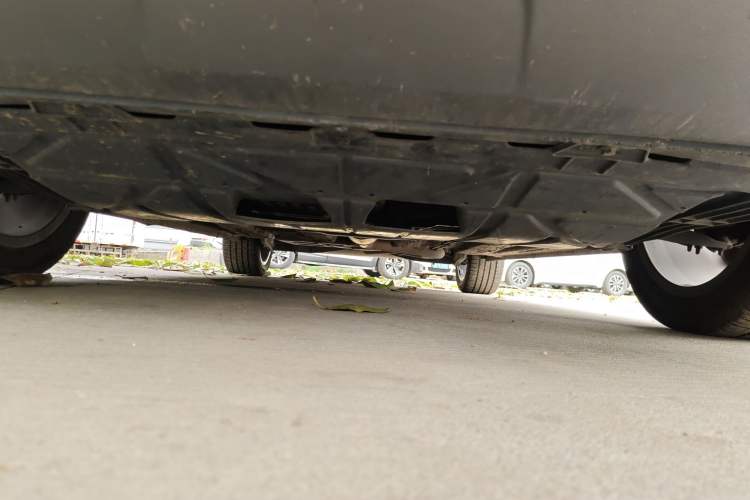 Used Bestune B70S 2022 2.0T War God King Chassis Front