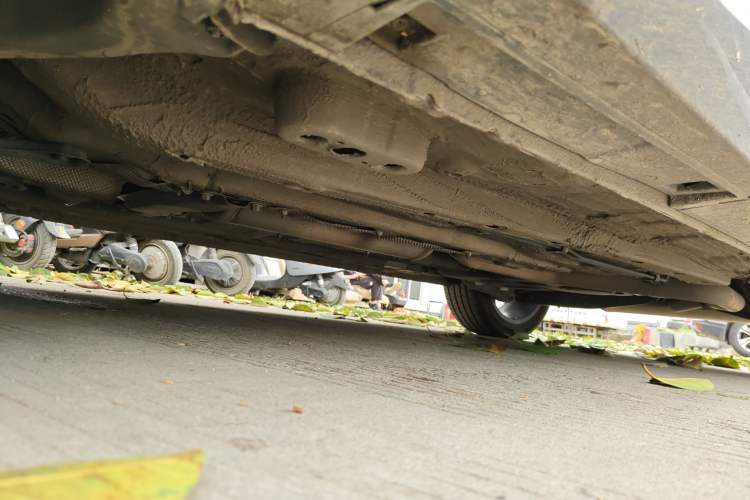 Used Bestune B70S 2022 2.0T War God King Chassis Front Left
