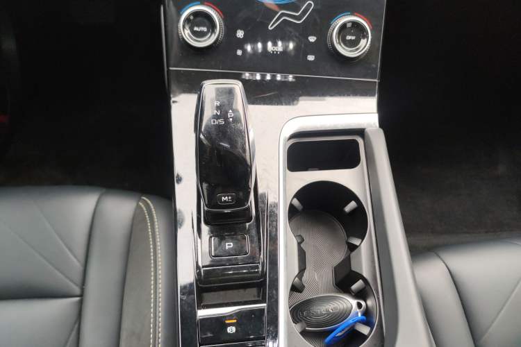Used Bestune B70S 2022 2.0T War God King Gear Lever