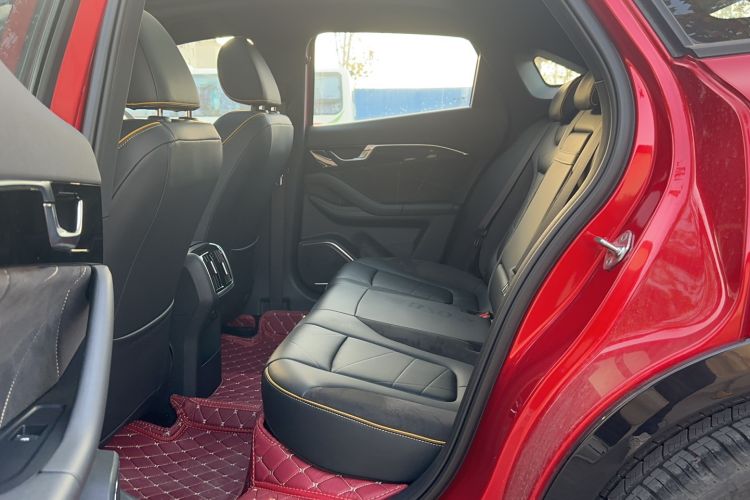 Used Bestune B70S 2022 2.0T War God King Interior 1