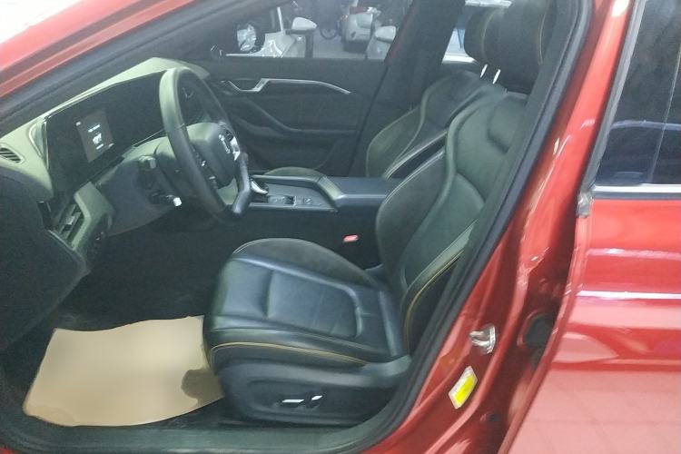 Used Bestune B70S 2022 2.0T War God King Left Front Seat