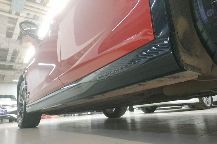 Used Bestune B70S 2022 2.0T War God King Left Side Sill