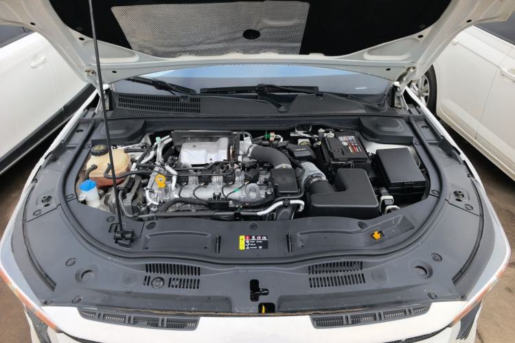 Used Bestune B70S 2022 2.0T Smart Trend Leader Engine Bay