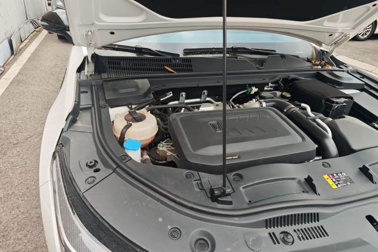 Used Bestune B70S 2022 1.5T Smart Trend Leader Engine Bay Right