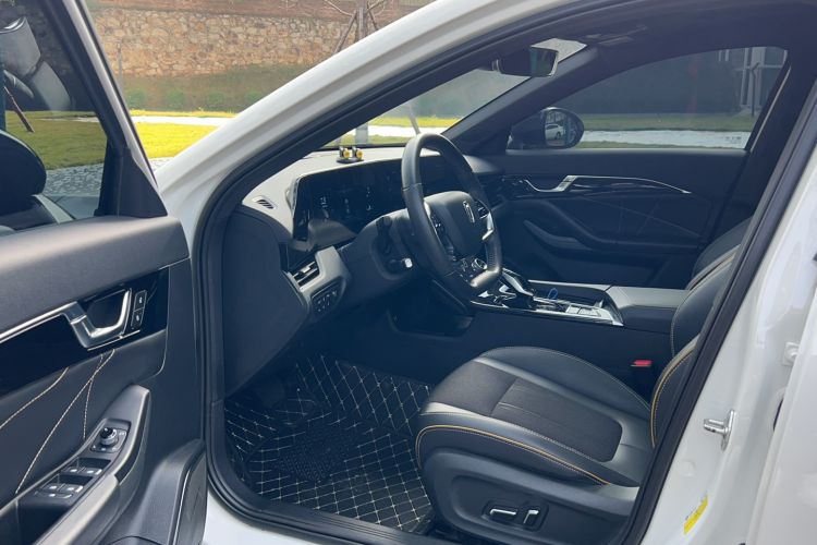Used Bestune B70S 2022 1.5T Smart Trend Leader Interior 2