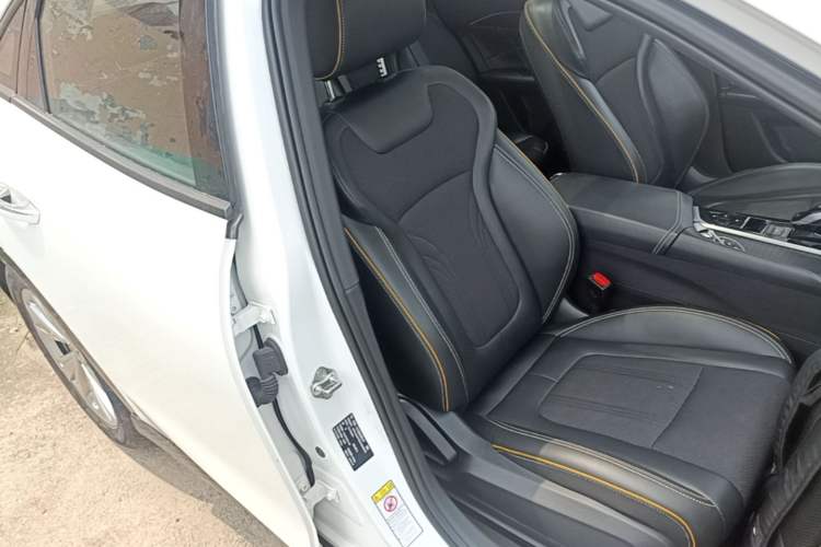 Used Bestune B70S 2022 1.5T Smart Trend Leader Right Front Seat